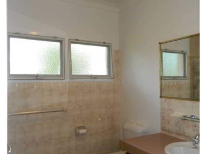 14 Brasted Street, Taringa QLD 4068