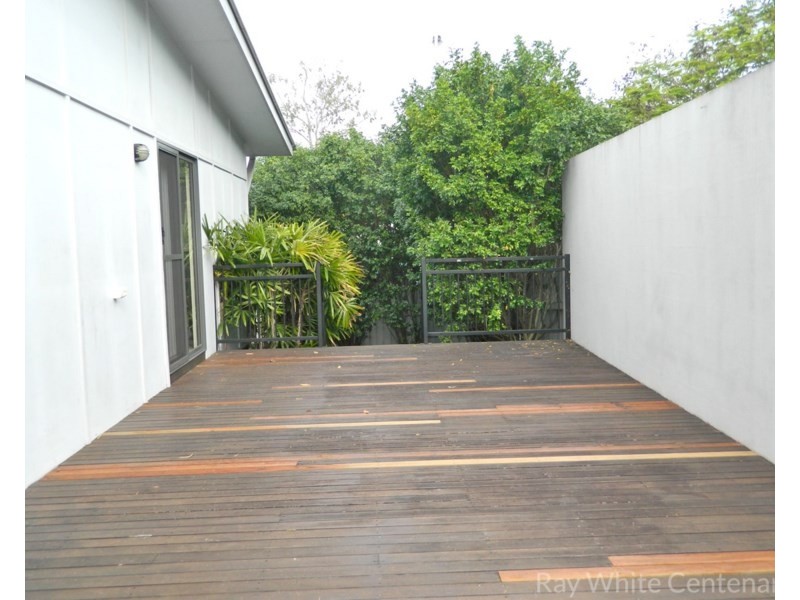 80 Greenway Circuit, Mount Ommaney QLD 4074