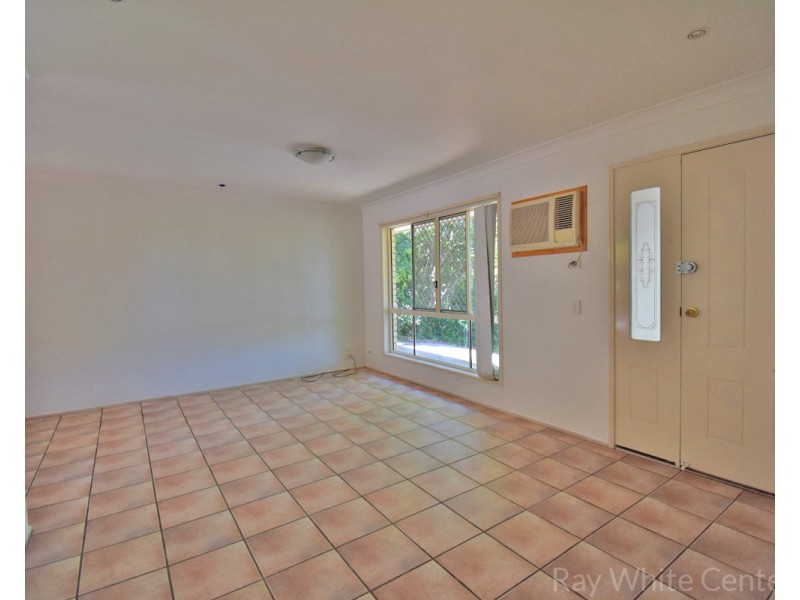 6 Spurs Place, Sumner QLD 4074