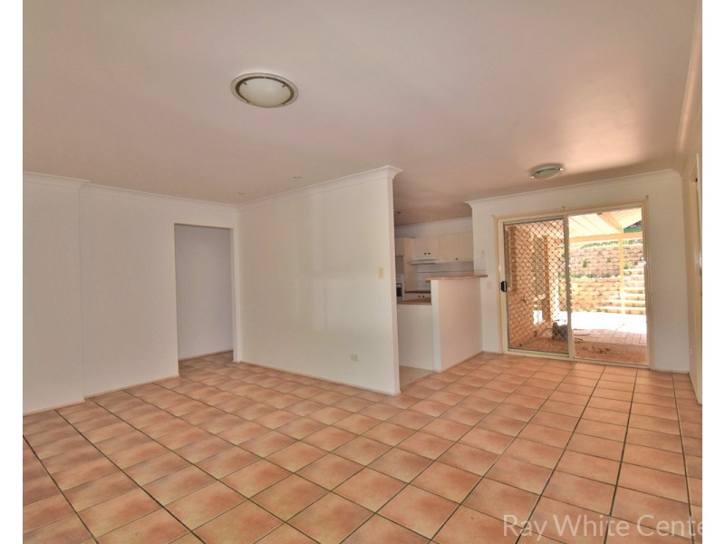 6 Spurs Place, Sumner QLD 4074