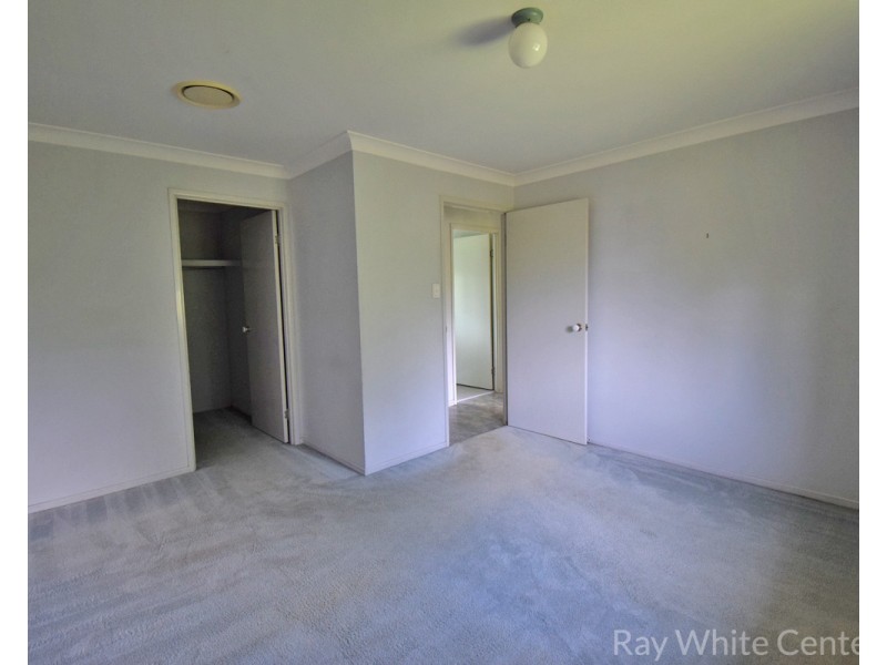 26 Dove Tree Crescent, Sinnamon Park QLD 4073