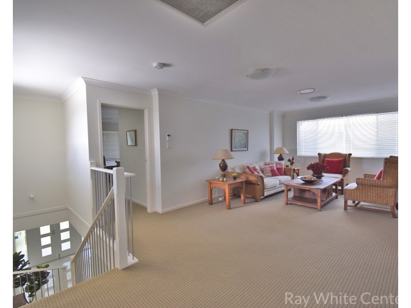 69 Sinnamon Road, Sinnamon Park QLD 4073