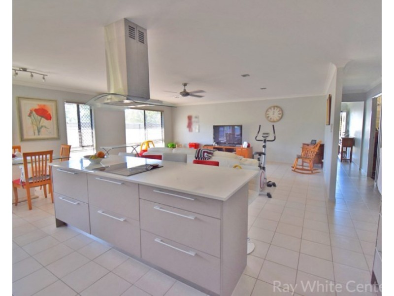 11 Clydesdale Place, Sumner QLD 4074