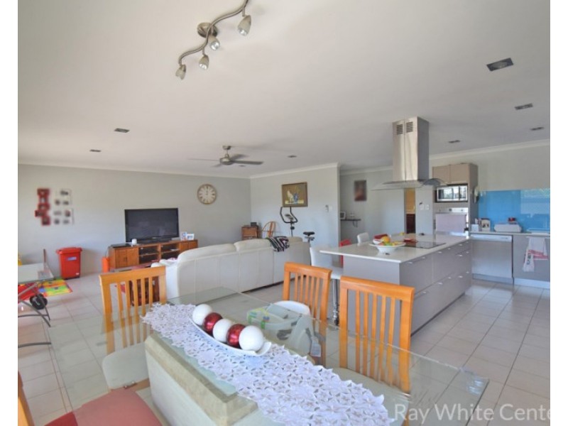 11 Clydesdale Place, Sumner QLD 4074