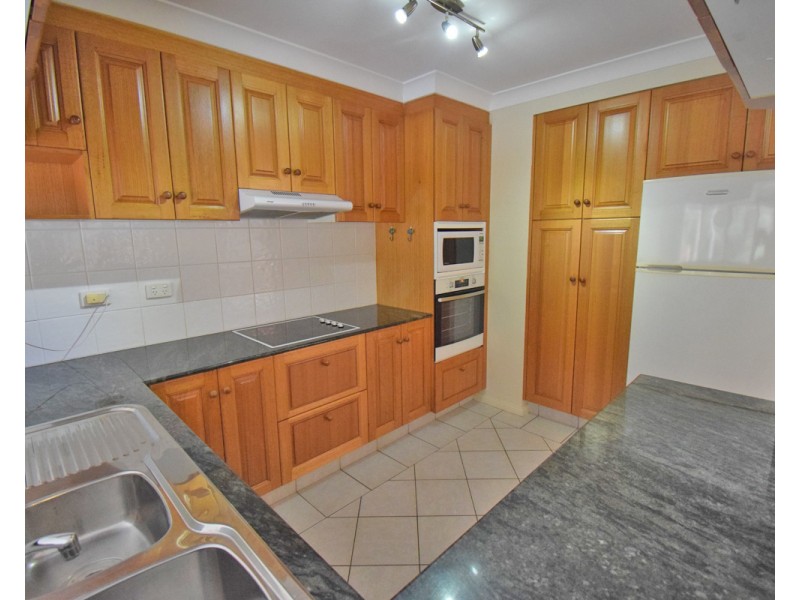 24/360 Simpsons Road, Bardon QLD 4065