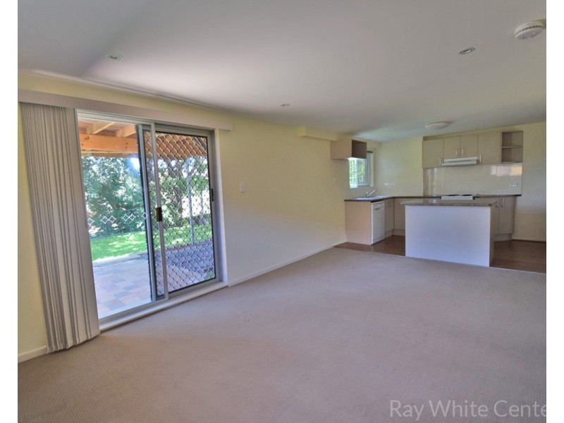 98 Tavistock Street, Oxley QLD 4075