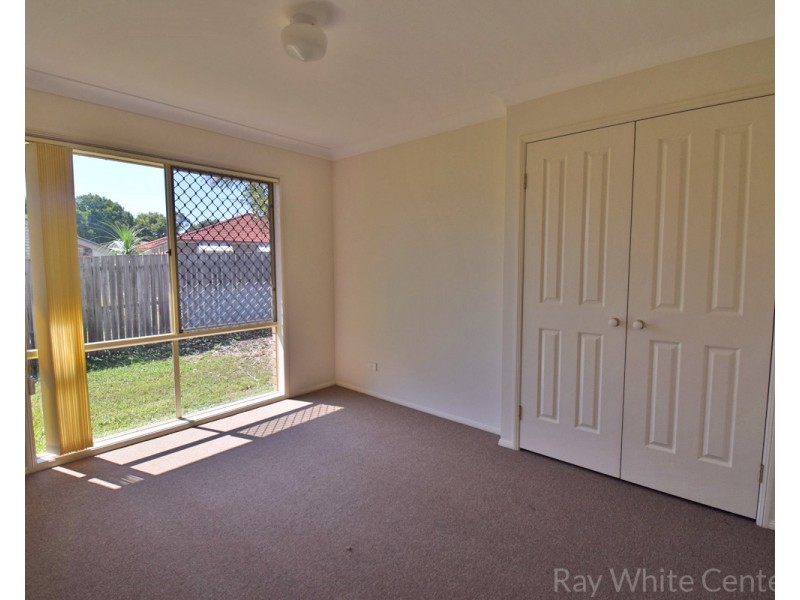 8 Volterra Place, Moggill QLD 4070