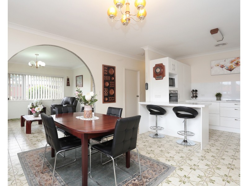 2 Gertrude Mcleod Crescent, Middle Park QLD 4074