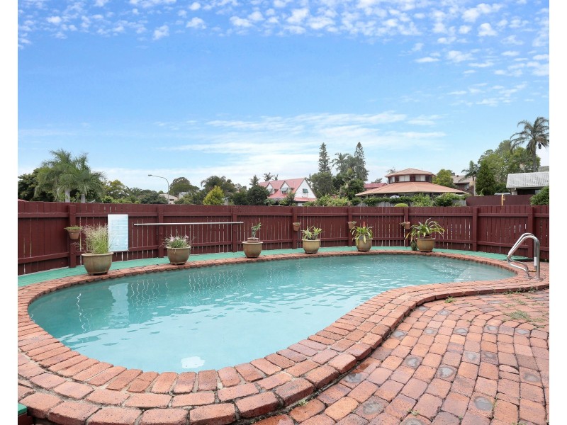 2 Gertrude Mcleod Crescent, Middle Park QLD 4074