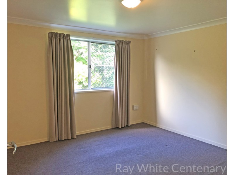 2/31 Clifton Street, Booval QLD 4304
