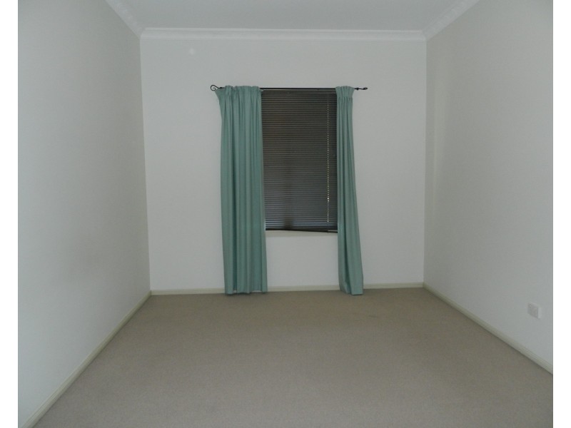 14 Chevron Close, Forest Lake QLD 4078