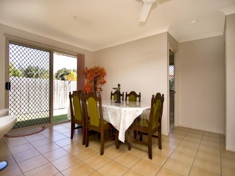 7 Agostino Close, Doolandella QLD 4077