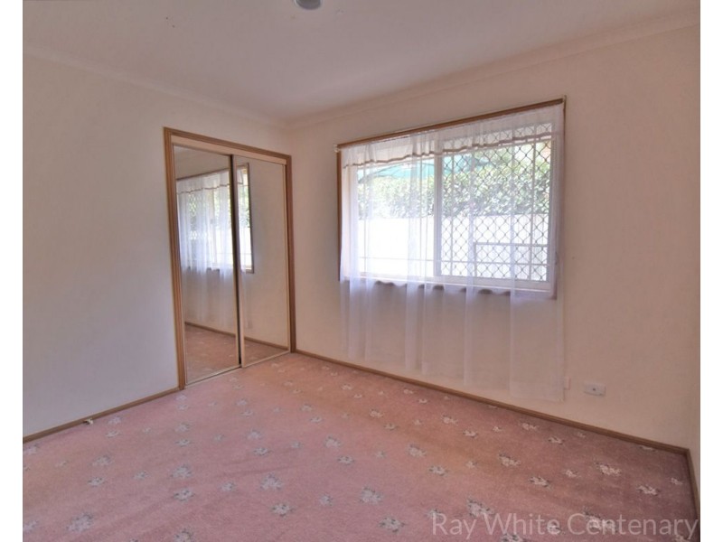 18 Tarragon Place, Forest Lake QLD 4078