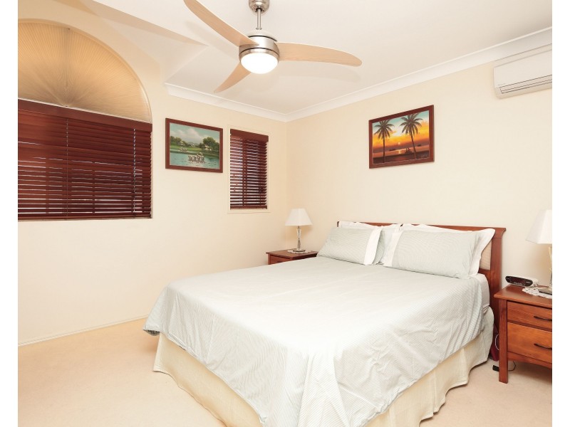 68 Seabrook Circuit, Westlake QLD 4074