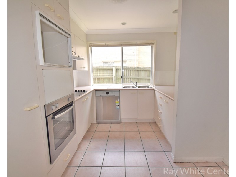 39 Balaton Street, Westlake QLD 4074