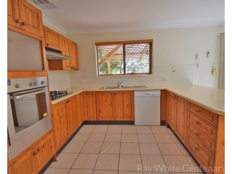 205 Horizon Drive, Westlake QLD 4074