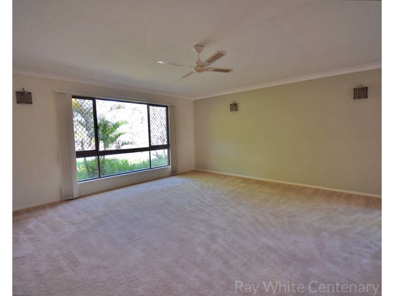 205 Horizon Drive, Westlake QLD 4074