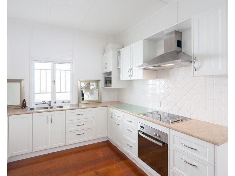 34 Nelson Street, Coorparoo QLD 4151