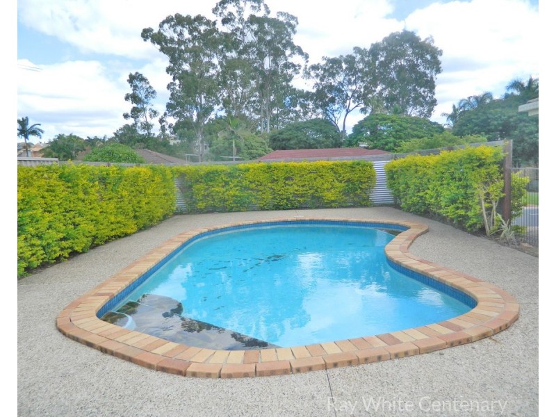 55 Pallert Street,, Middle Park QLD 4074