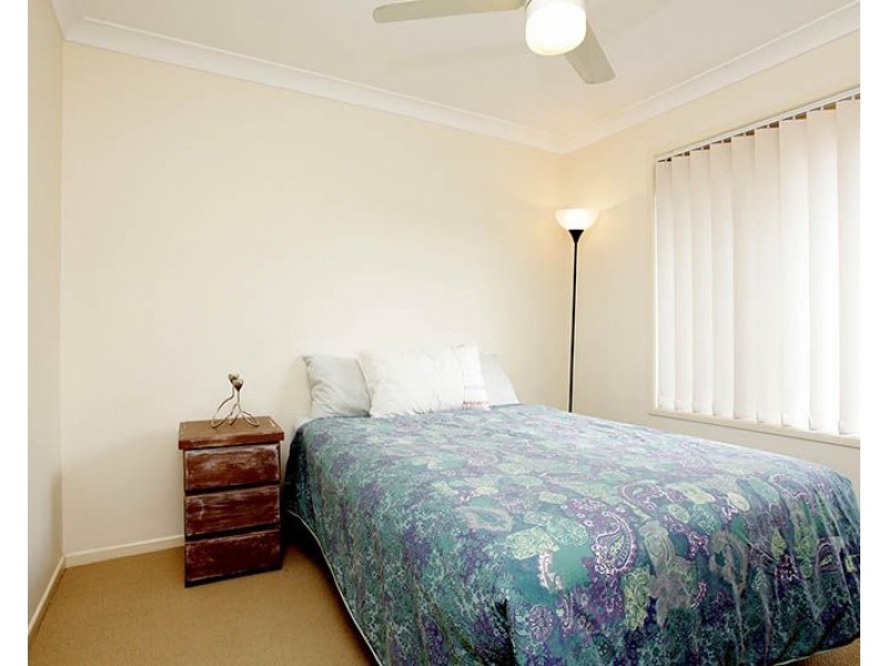 8 Eloise Place, Sumner QLD 4074