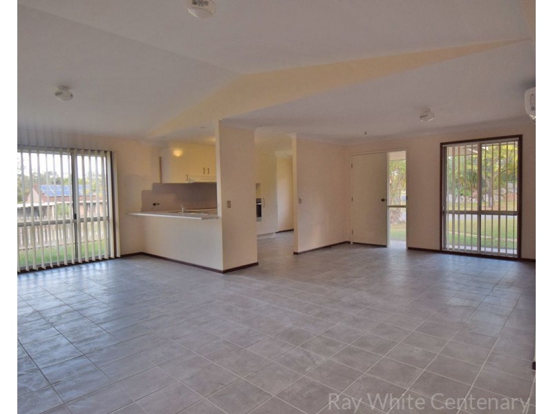 1 Hercules Place, Sinnamon Park QLD 4073