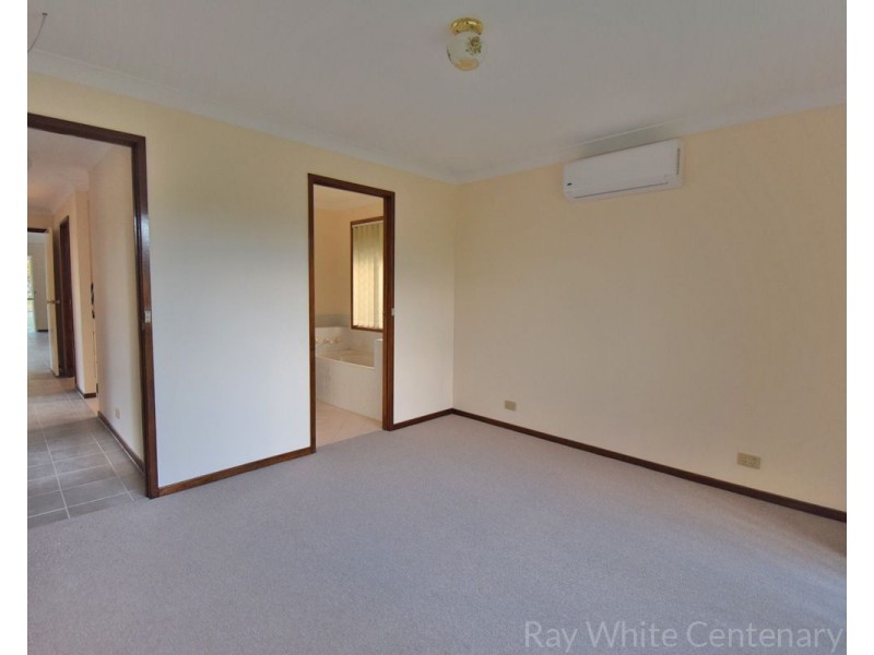 1 Hercules Place, Sinnamon Park QLD 4073