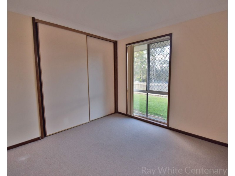 1 Hercules Place, Sinnamon Park QLD 4073
