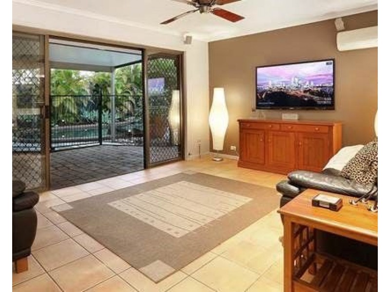 12 Lovell Court, Sinnamon Park QLD 4073