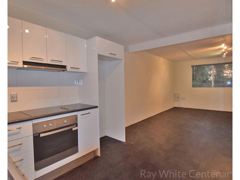 4/14 Short Street, Ipswich QLD 4305