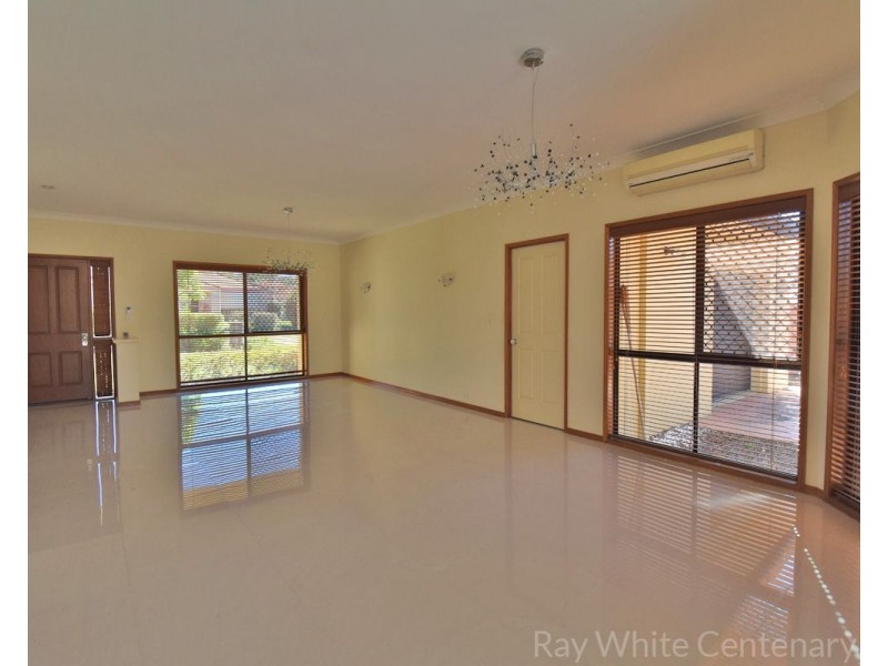 47 Jason Street, Sinnamon Park QLD 4073