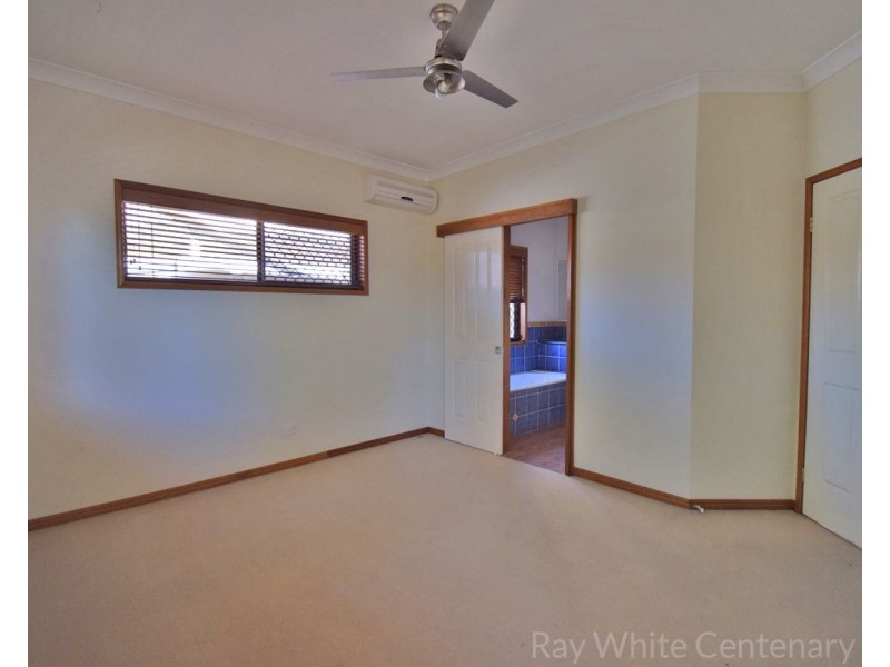 47 Jason Street, Sinnamon Park QLD 4073