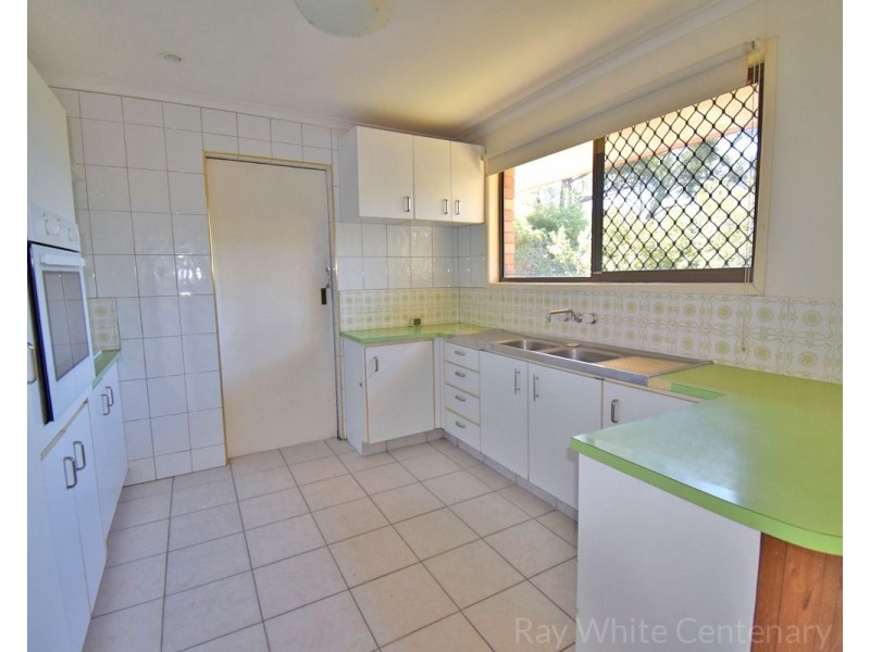 50 Mistral Street, Jamboree Heights QLD 4074