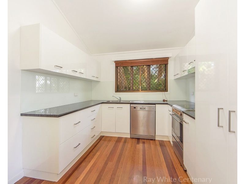 19 Pantheon Street, Jindalee QLD 4074