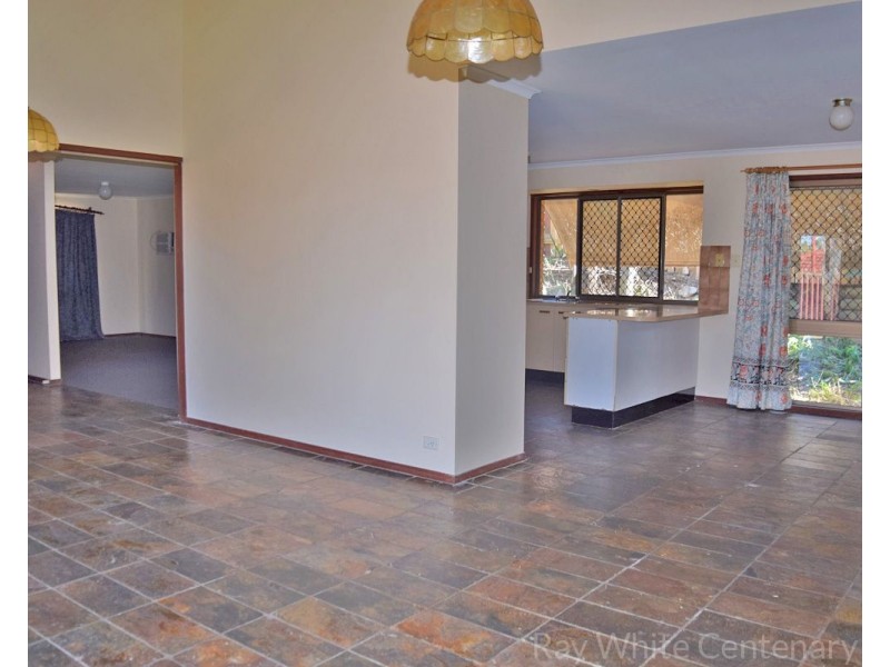 21 Bounty Street, Mount Ommaney QLD 4074