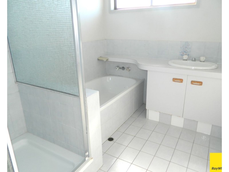 27 Tennent Street, Westlake QLD 4074