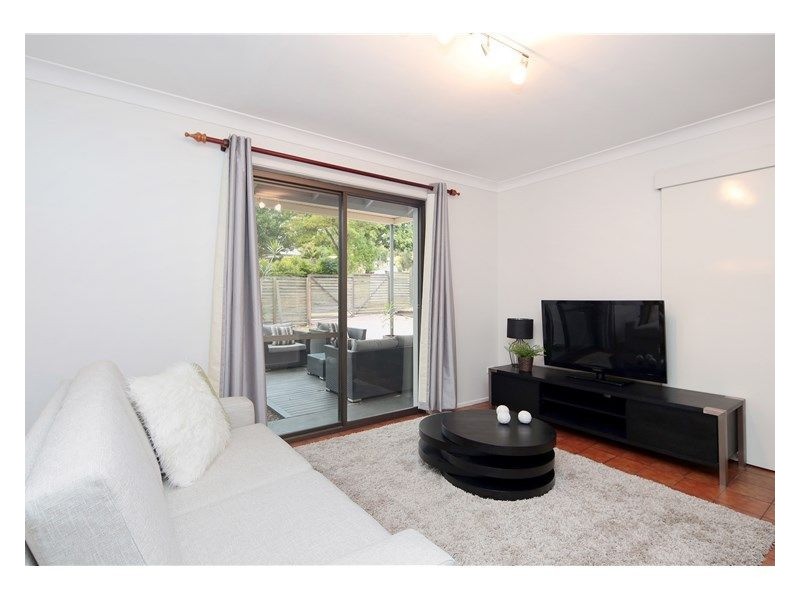 2 Ketch Street, Jamboree Heights QLD 4074