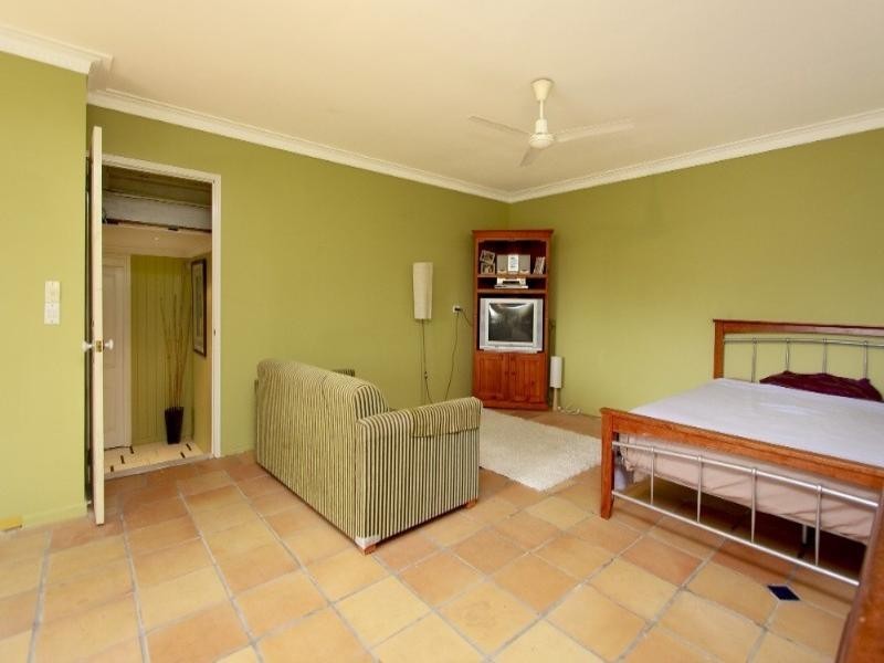 Jamboree Heights QLD 4074