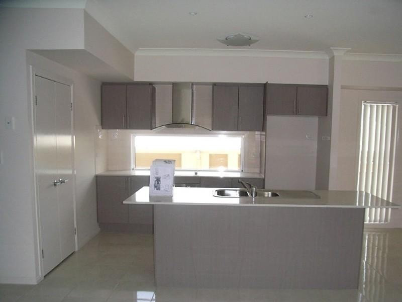 Springfield Lakes QLD 4300