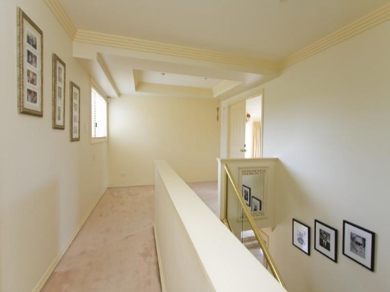 Sinnamon Park QLD 4073