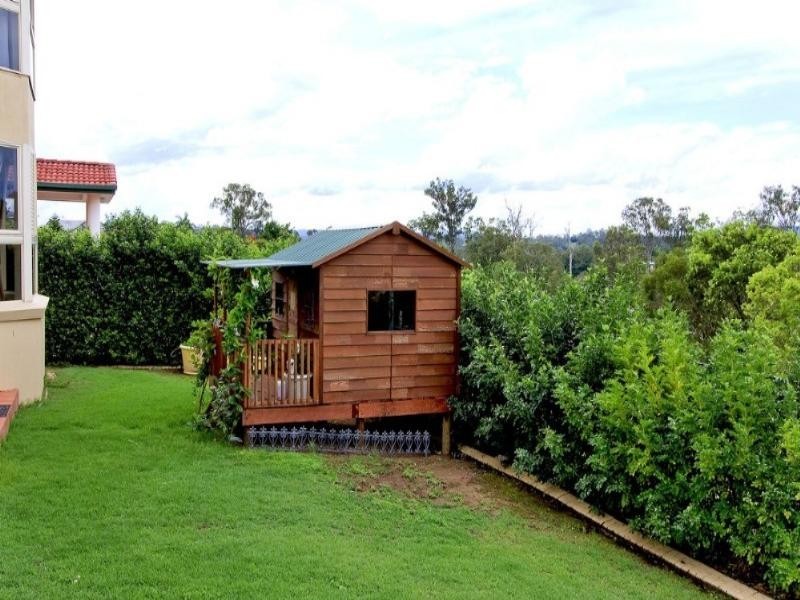 Sinnamon Park QLD 4073