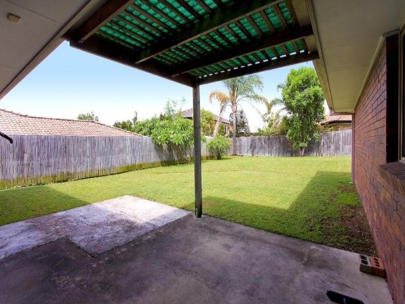 Sinnamon Park QLD 4073