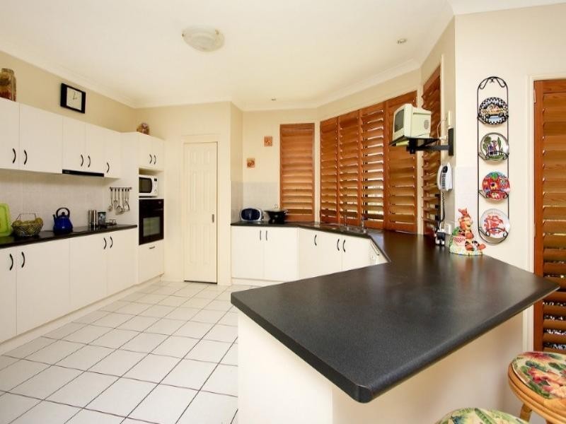 Sinnamon Park QLD 4073