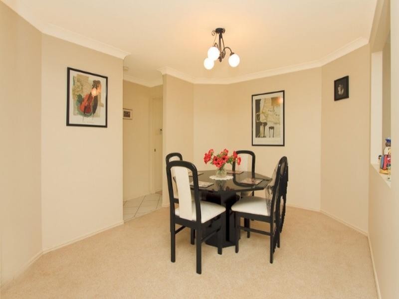 Sinnamon Park QLD 4073