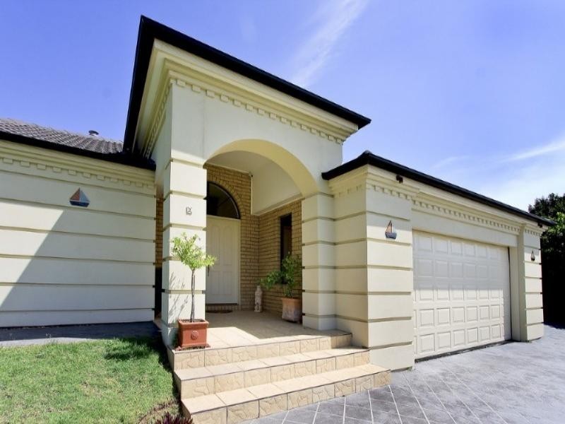 Sinnamon Park QLD 4073