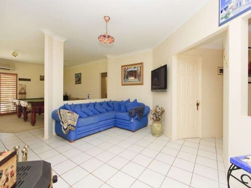 Sinnamon Park QLD 4073