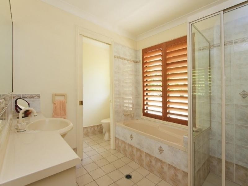 Sinnamon Park QLD 4073