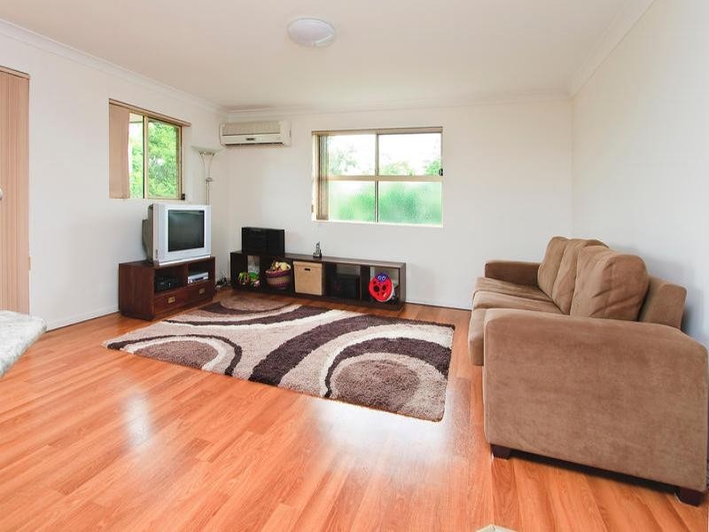 8/72 Earl Street, Greenslopes QLD 4120