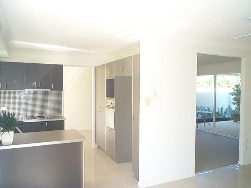 Sinnamon Park QLD 4073