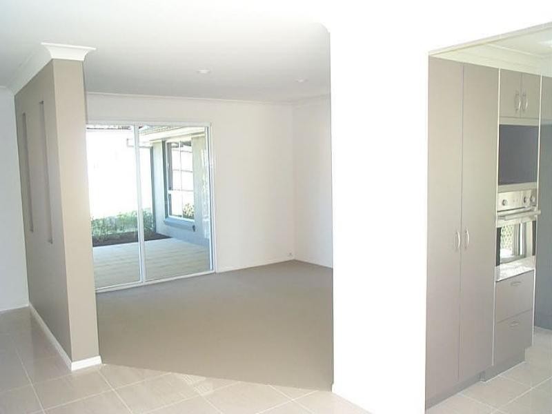 Sinnamon Park QLD 4073