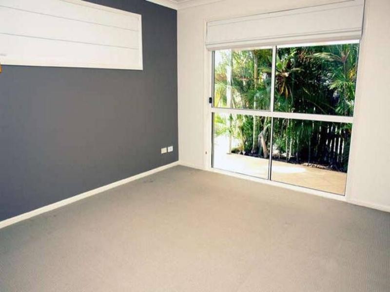 Sinnamon Park QLD 4073